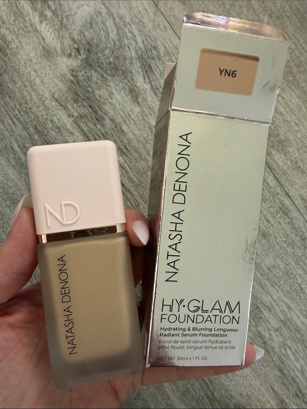 Natasha Denona Hy:Glam Foundation YN6 - Medium Beige with Soft Pink Cap